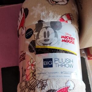 Disney Mickey Mouse Plush Throw Blanket,5ft X 6ft